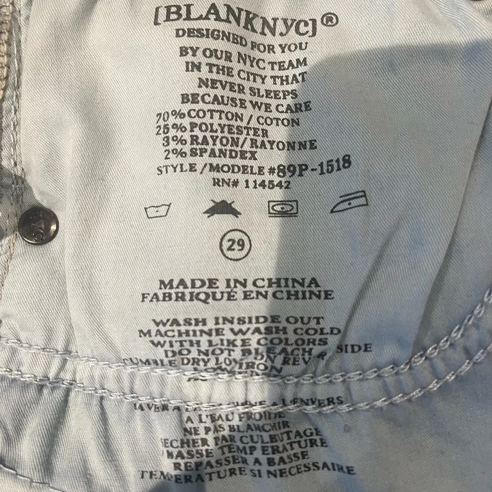 Women’s Blank NYC distressed mid rise skinny jeans - Picture 8 of 8